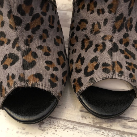 dani black wedge Gray leopard pony hair heels - Picture 5 of 8